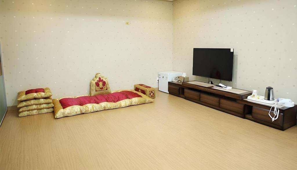 Arisu Gyeongju Hotel Luaran gambar
