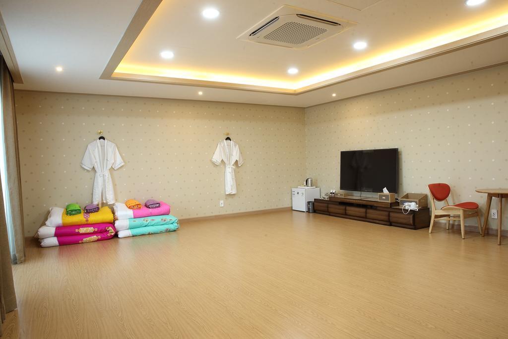 Arisu Gyeongju Hotel Luaran gambar